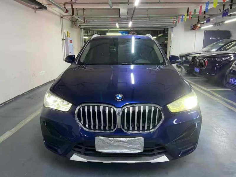 成都20年宝马X11