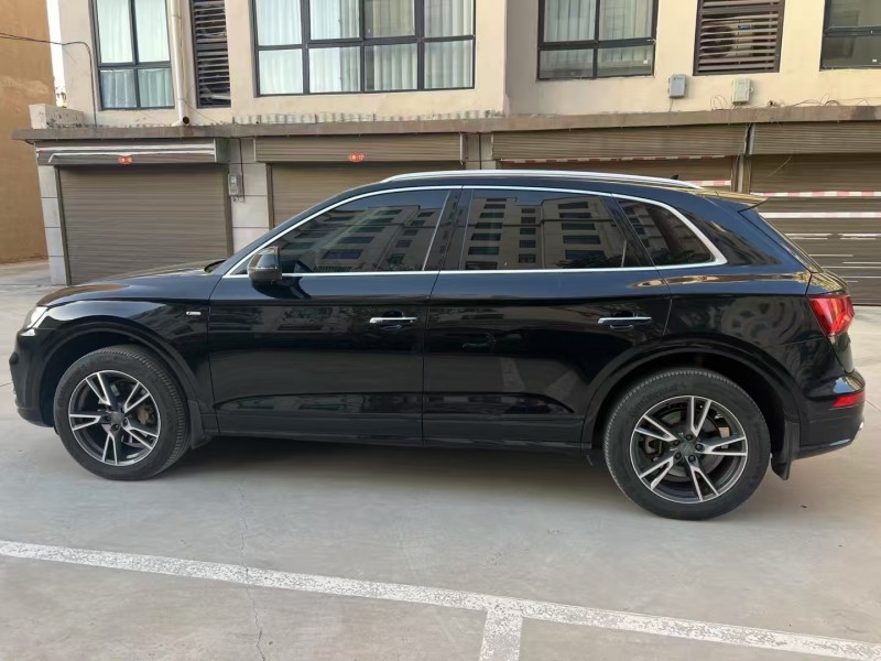 青岛20年奥迪Q53