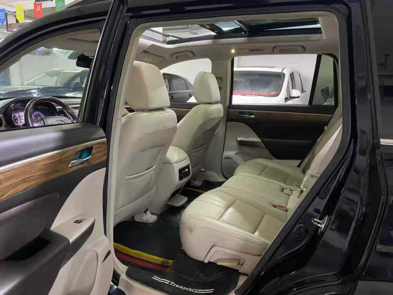 成都17年传祺GS85