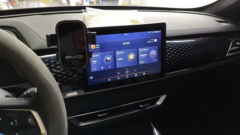 芜湖25年比亚迪秦5