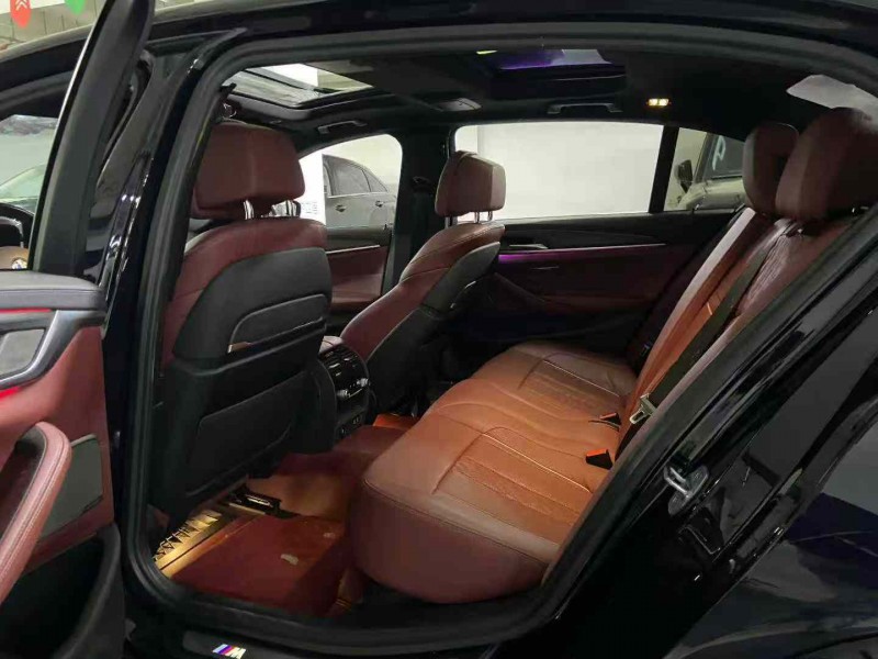 成都20年宝马5系5