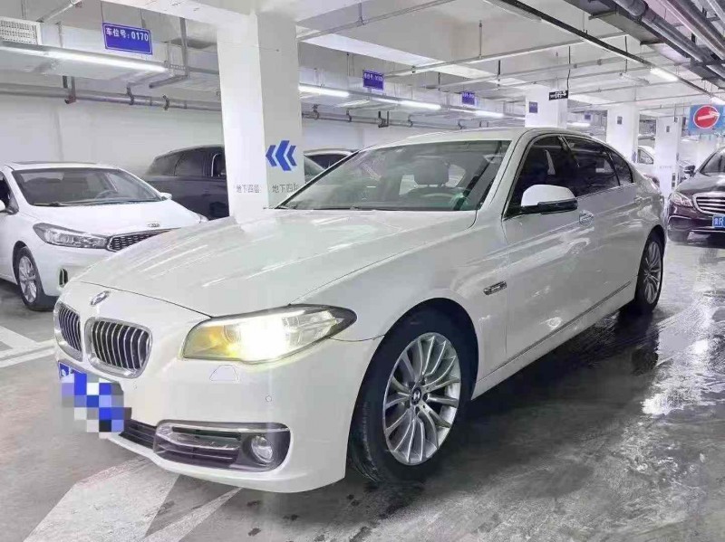 成都20年宝马5系3