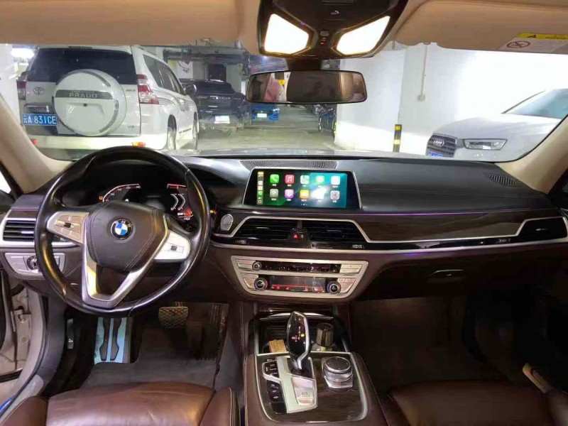 成都21年宝马7系6