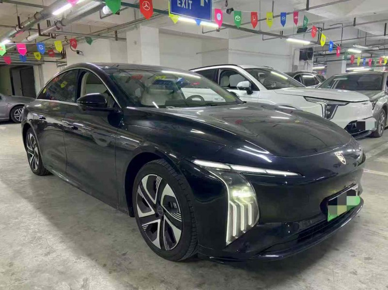 成都25年东风风行2