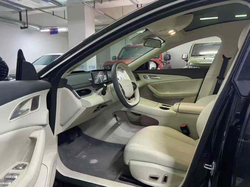 成都25年东风风行4