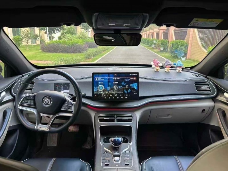 东莞22年比亚迪秦5