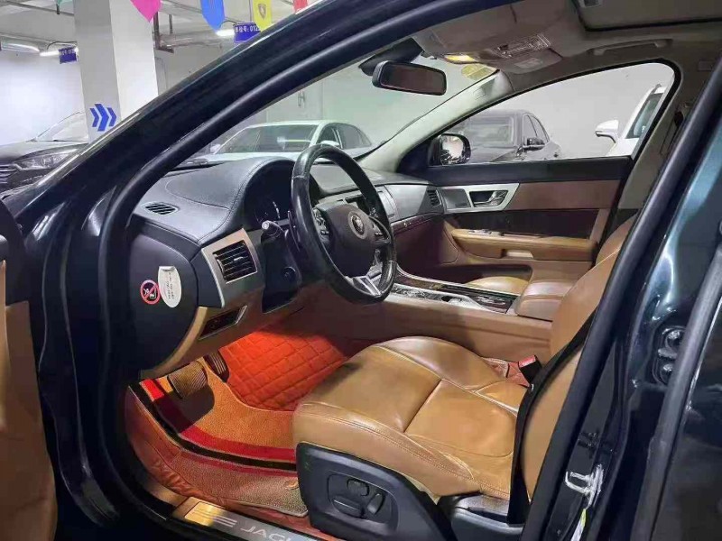 成都15年捷豹XF3