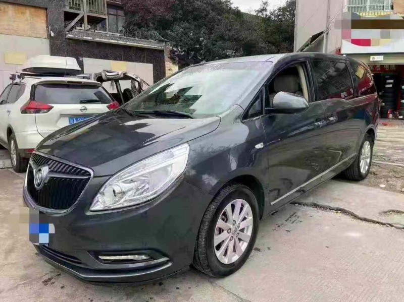 成都19年别克GL83