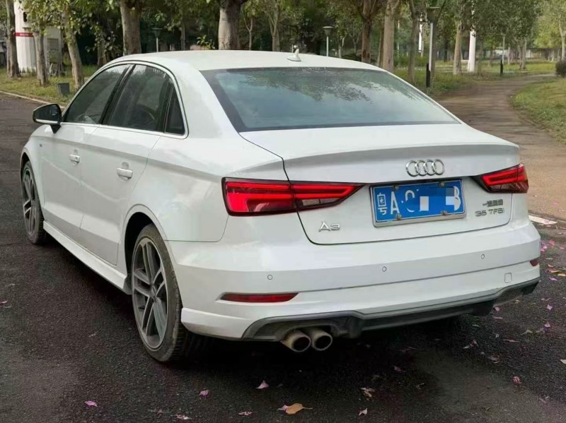 广州18年奥迪A38