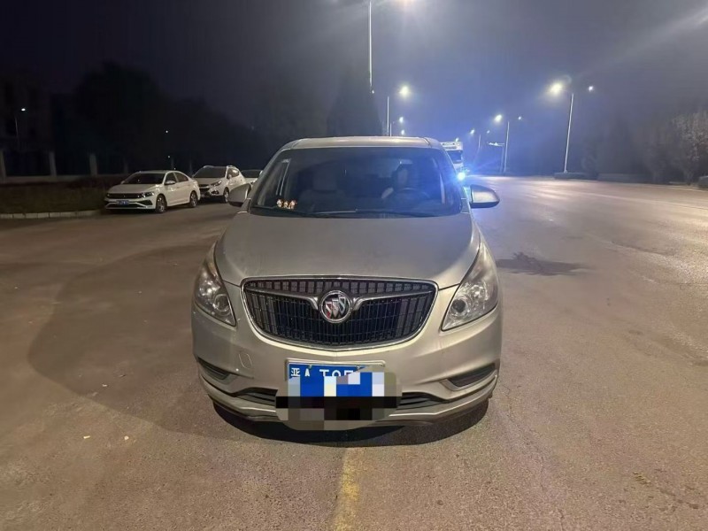 太原18年别克GL81