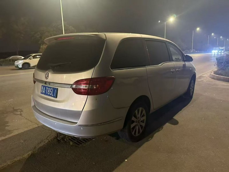 太原18年别克GL86