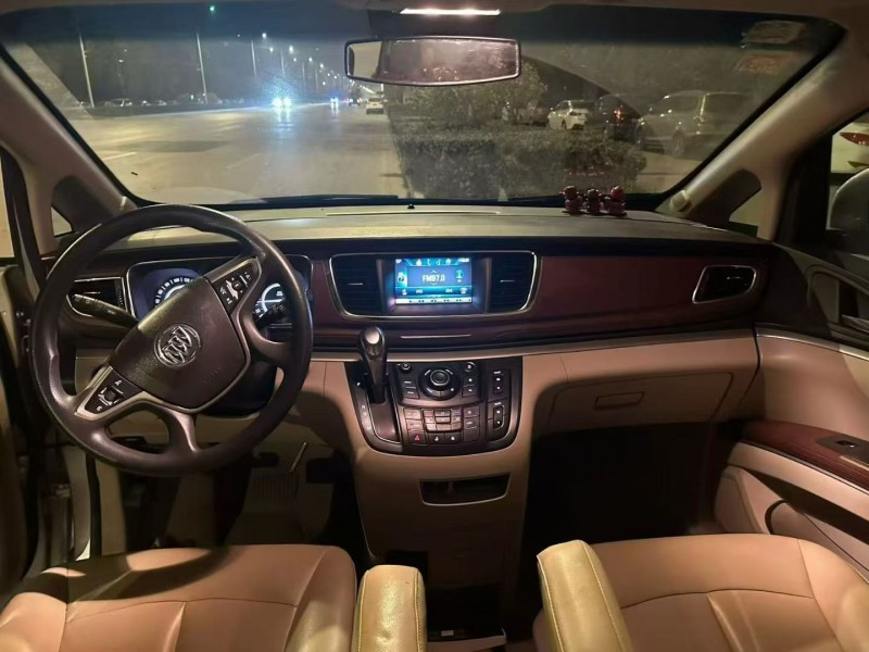 太原18年别克GL87