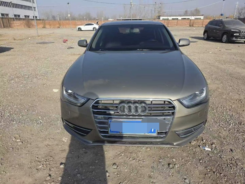 保定13年奥迪A4L1