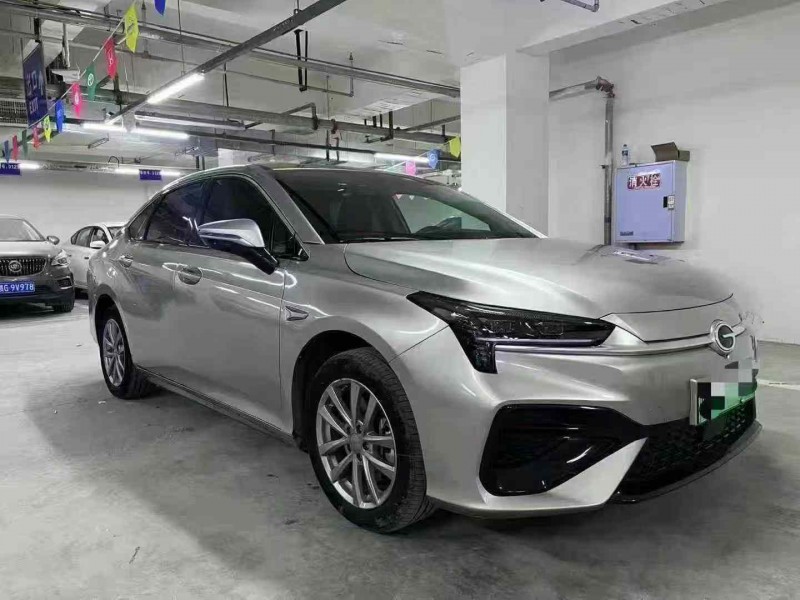 成都23年传祺埃安S2