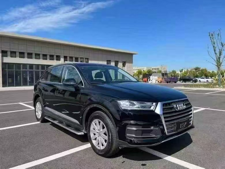 保定19年奥迪Q73