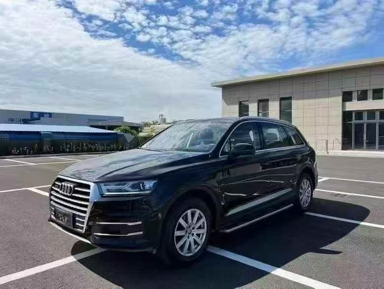 保定19年奥迪Q74