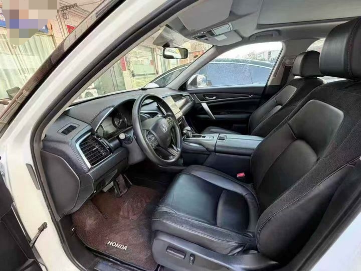 广州17年本田冠道3