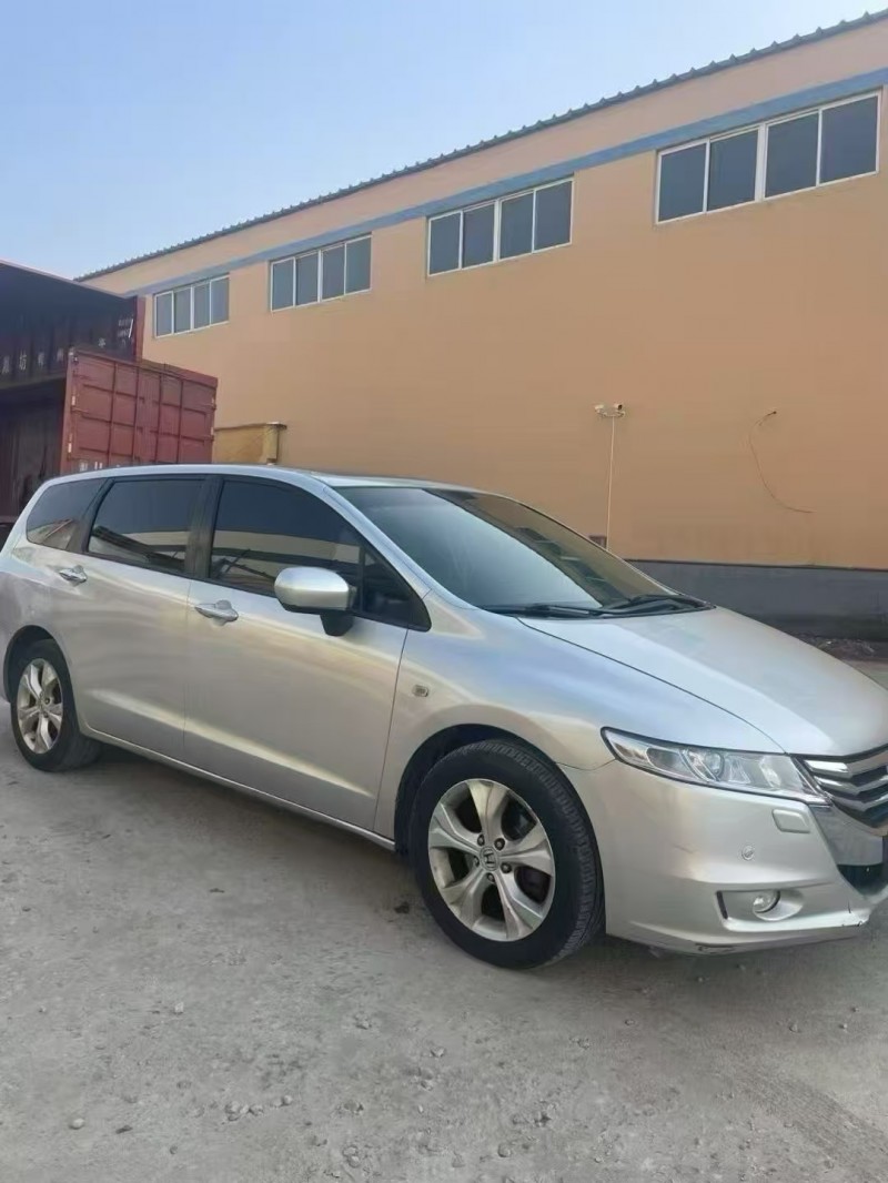 青岛13年本田奥德赛2