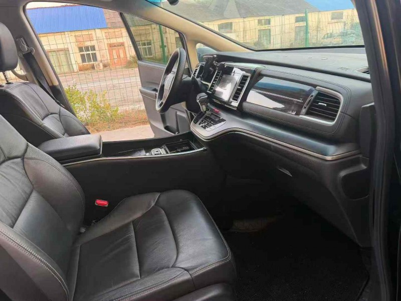 徐州18年本田艾力绅4