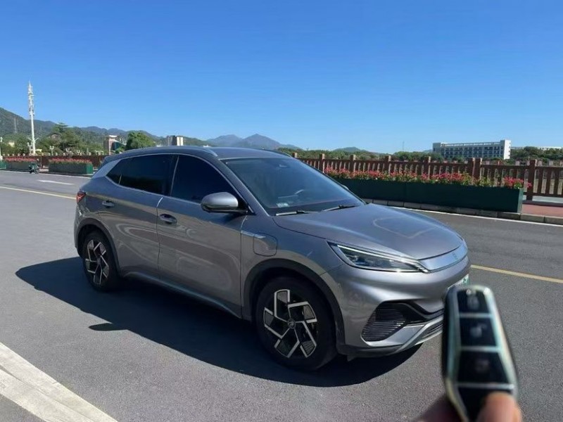 东莞24年比亚迪元2