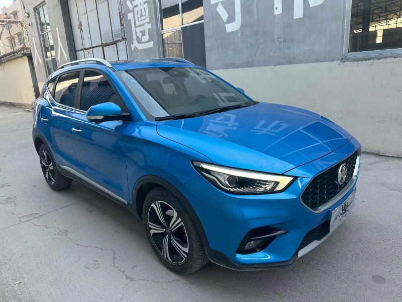 潍坊19年名爵ZS2