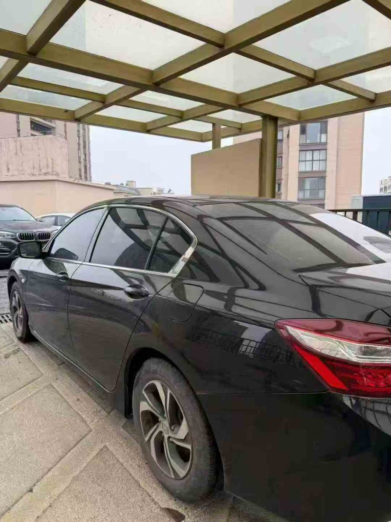 常州17年本田雅阁7