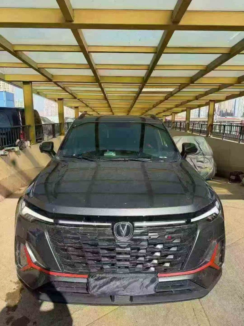 徐州25年长安汽车CS351