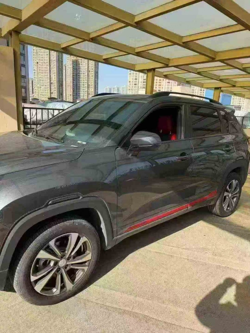 徐州25年长安汽车CS352