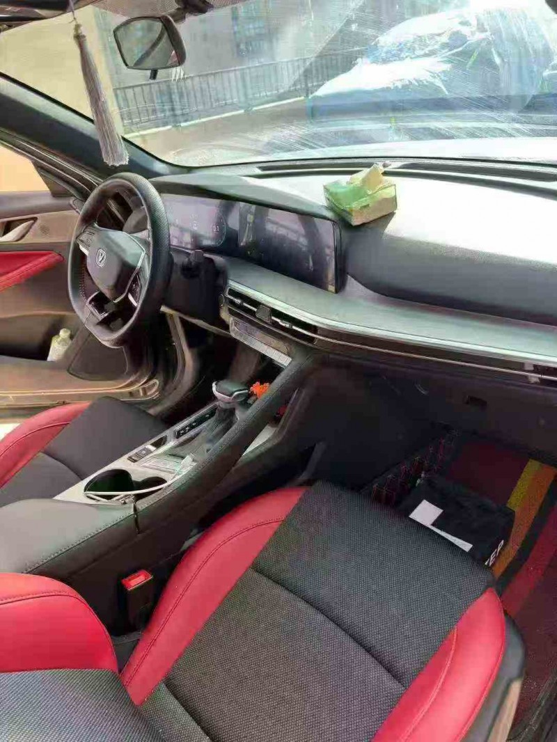 徐州25年长安汽车CS354