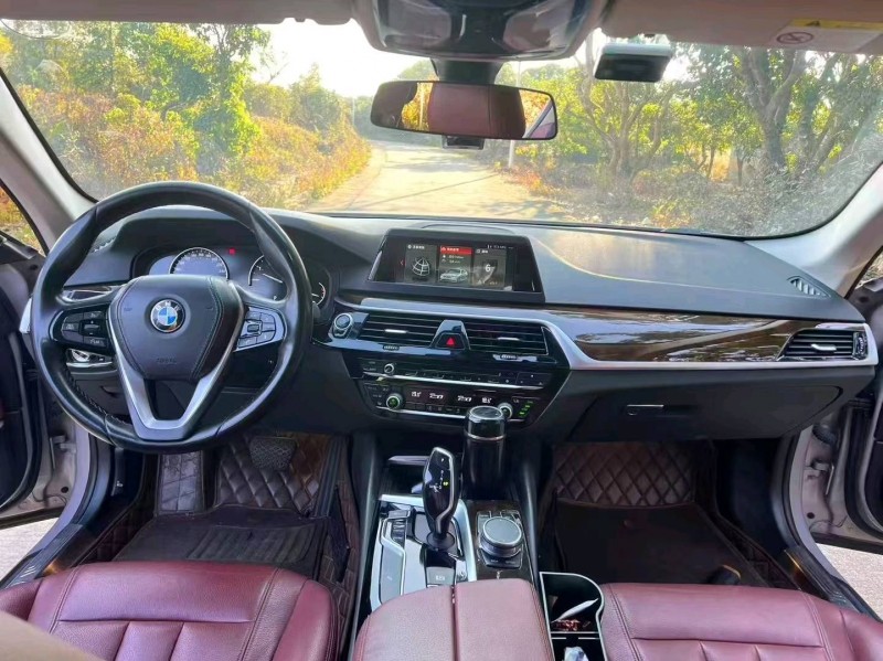 深圳18年宝马5系8