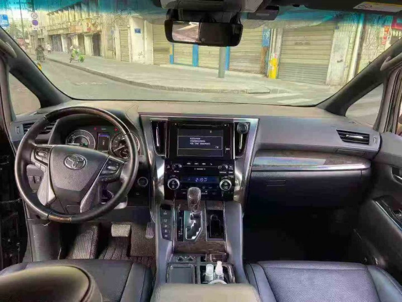 绵阳19年丰田埃尔法6