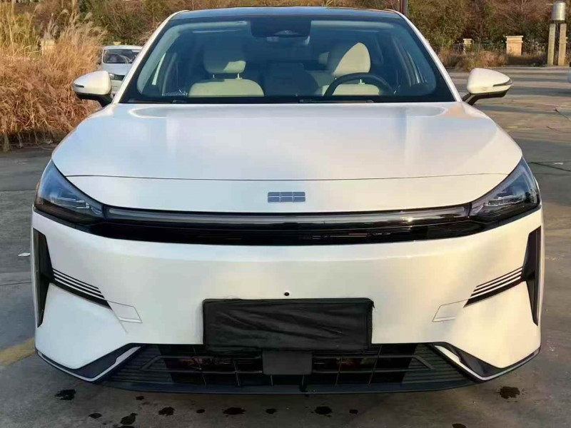 常德23年吉利银河1