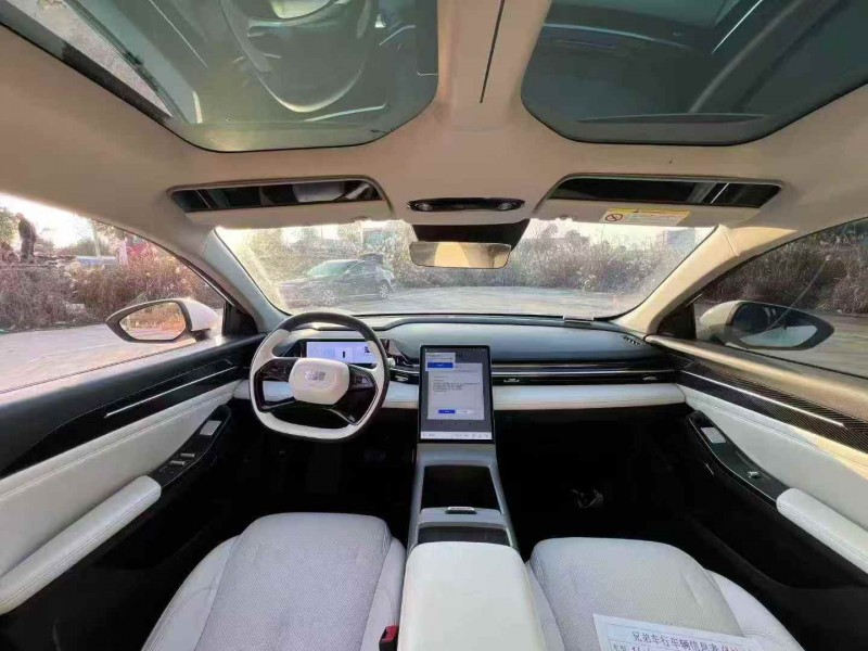 常德23年吉利银河5