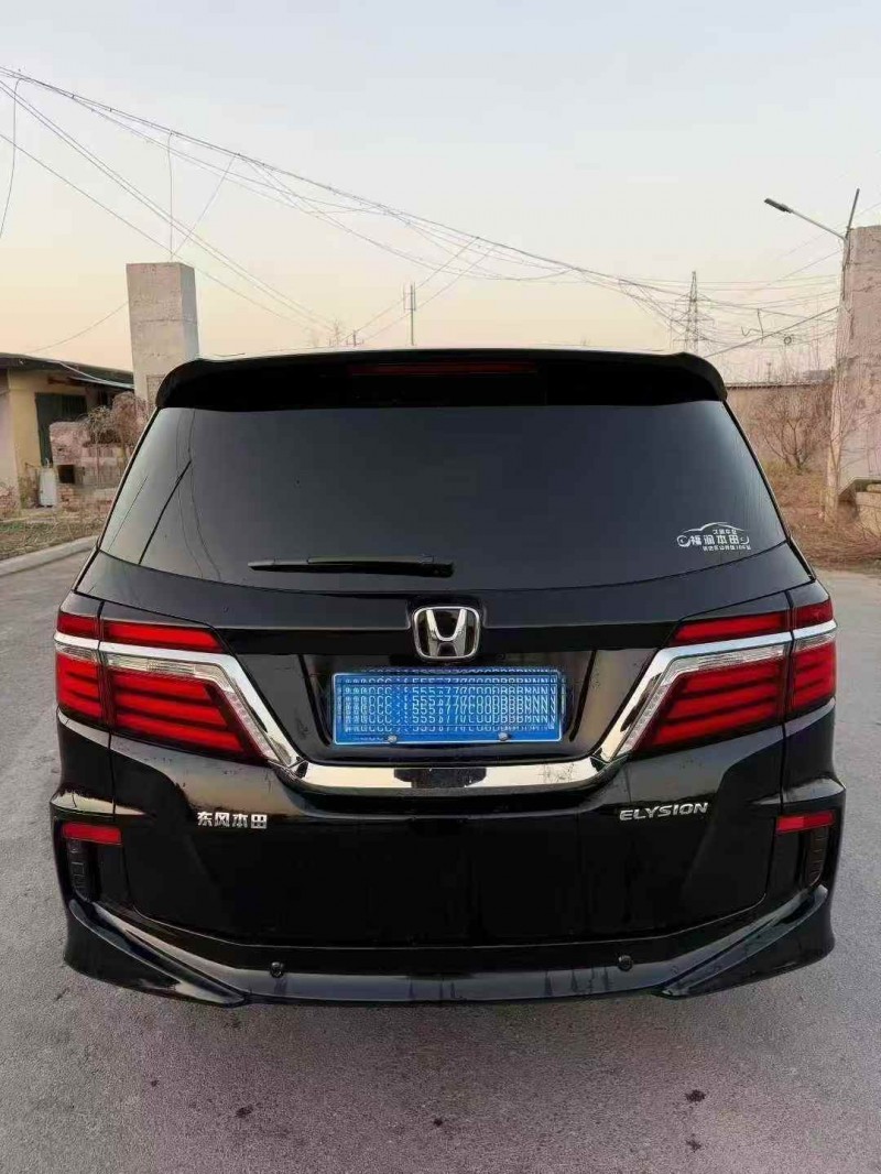 烟台17年本田艾力绅9