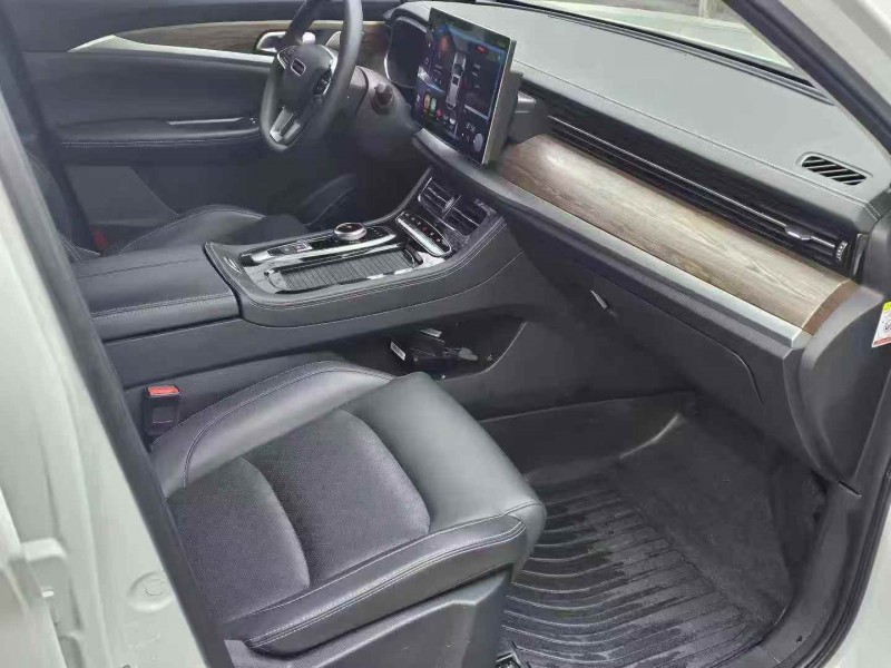 济宁24年创维EV65