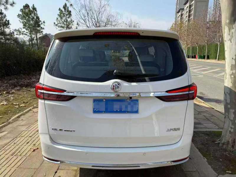 鄂州22年别克GL89