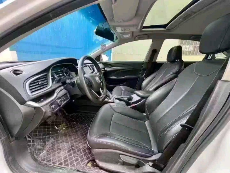 潍坊21年别克英朗6