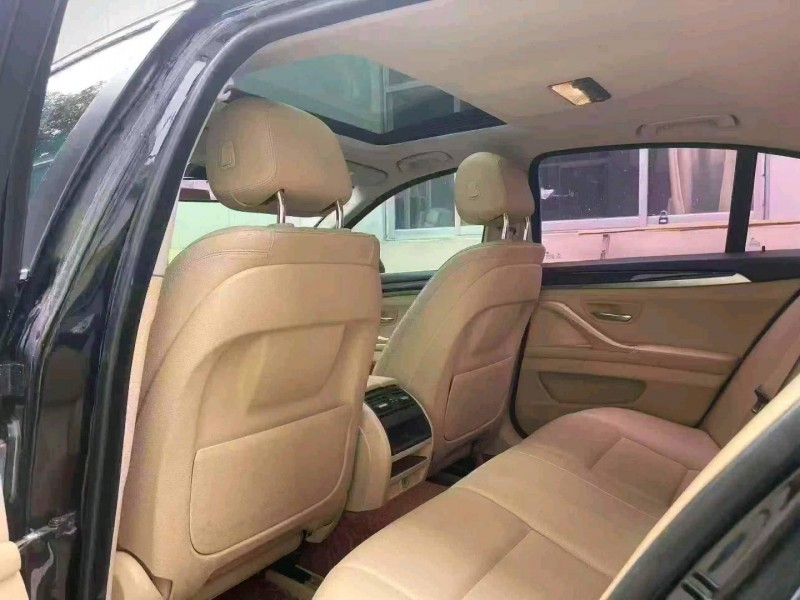 潍坊17年宝马5系4