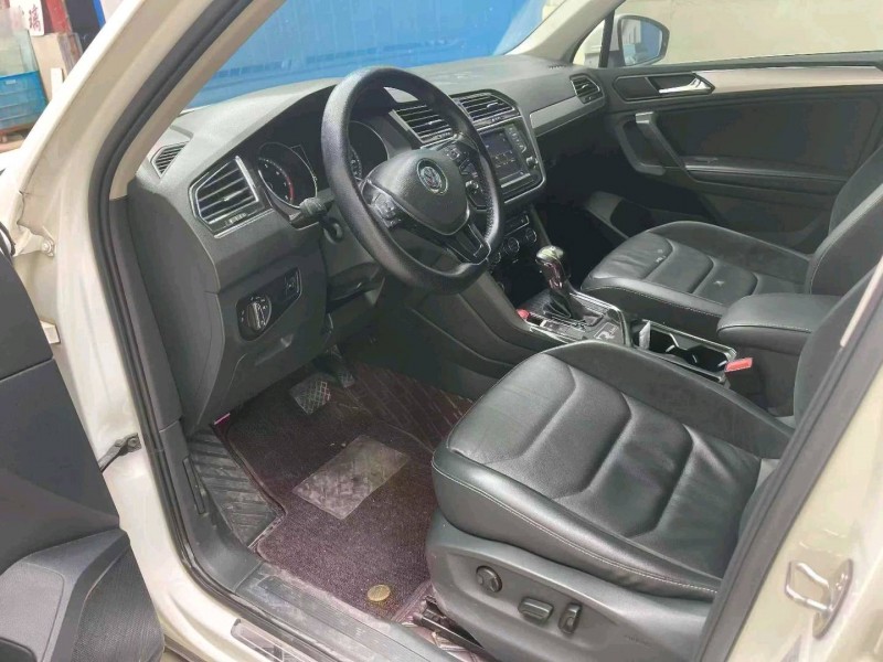 潍坊18年大众途观4