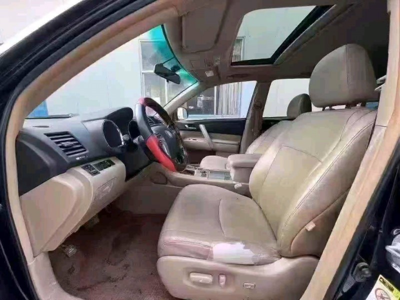 濰坊13年豐田漢蘭達4