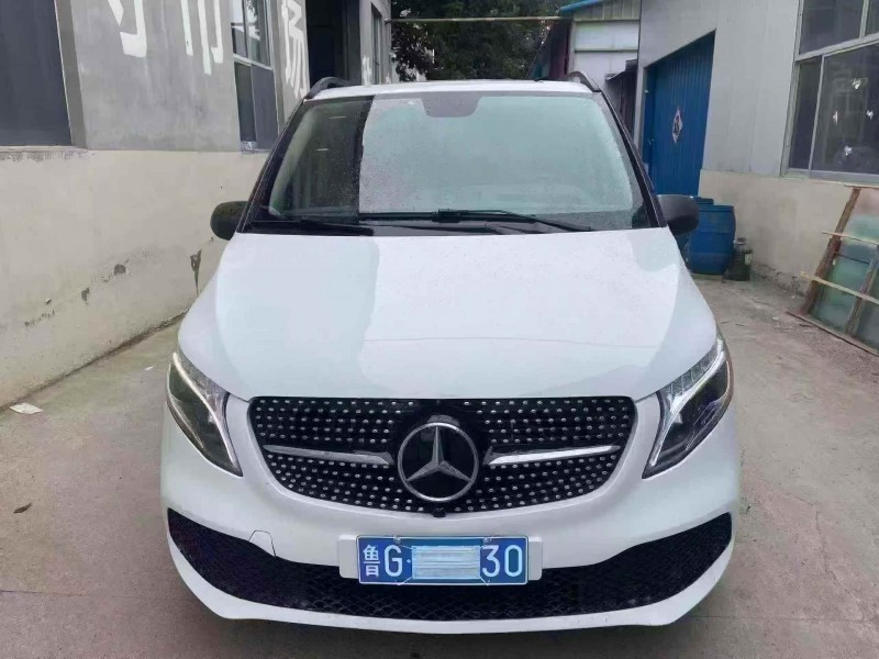 潍坊17年奔驰威霆1