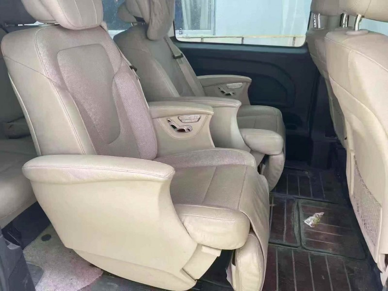 潍坊17年奔驰威霆6