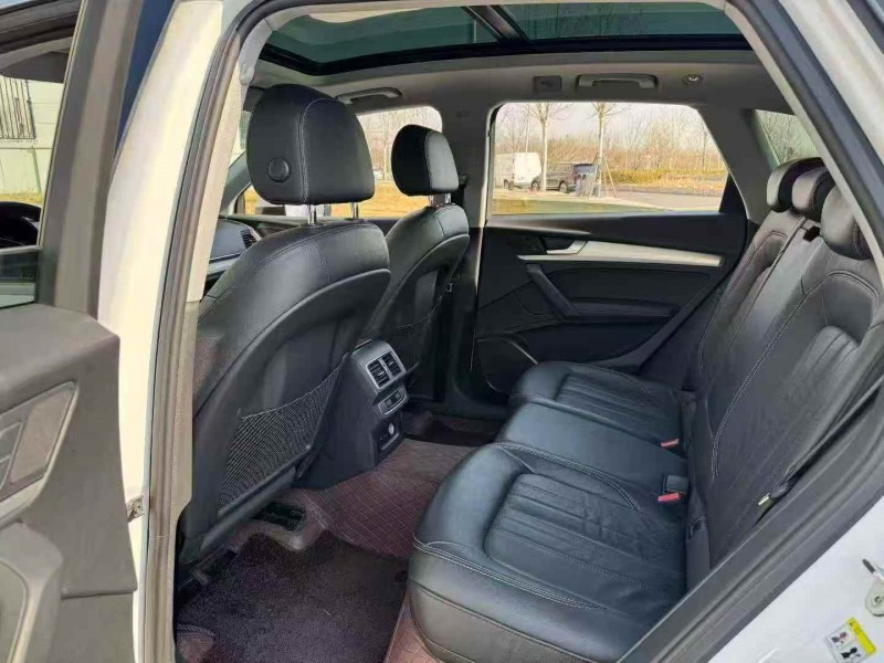 连云港21年奥迪Q56