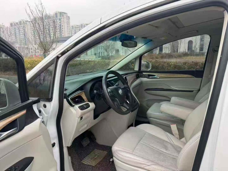 常州20年别克GL85