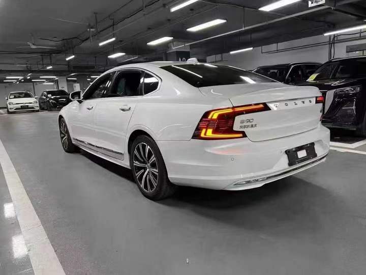 重庆21年沃尔沃S907