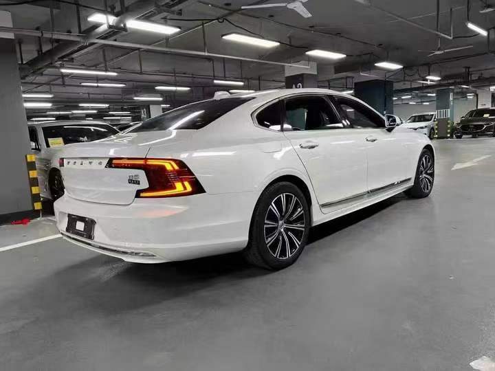 重庆21年沃尔沃S909