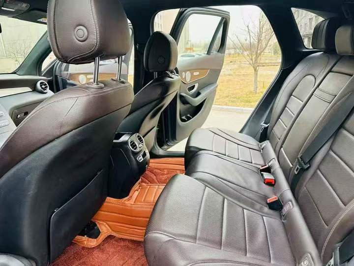 淄博21年奔驰GLC4