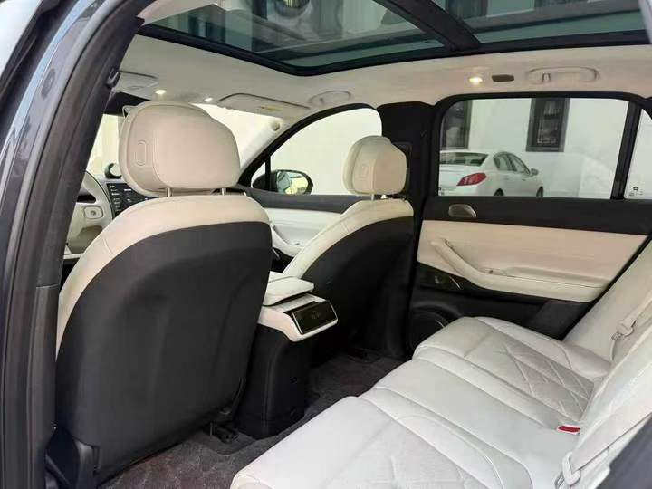 潍坊22年蔚来ES76