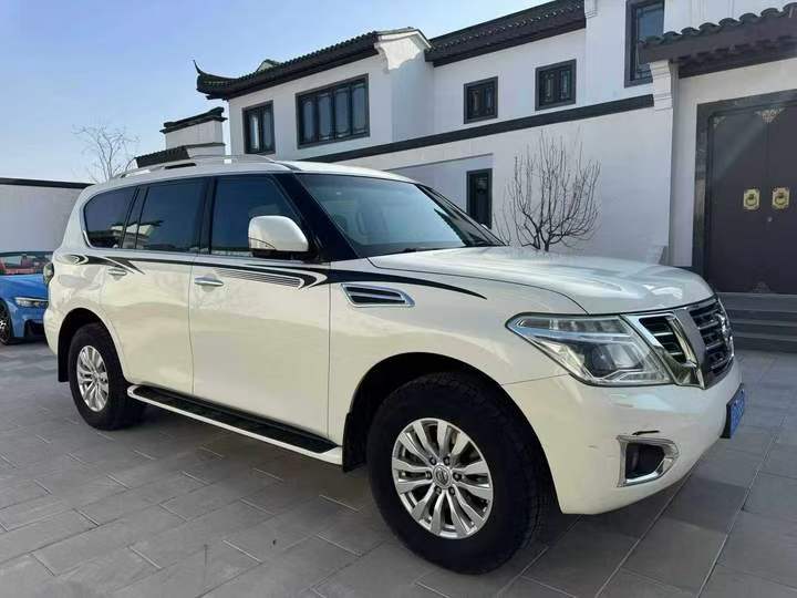 淄博17年日產途樂2