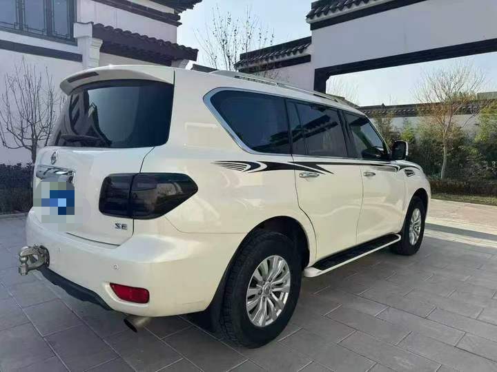 淄博17年日產途樂7